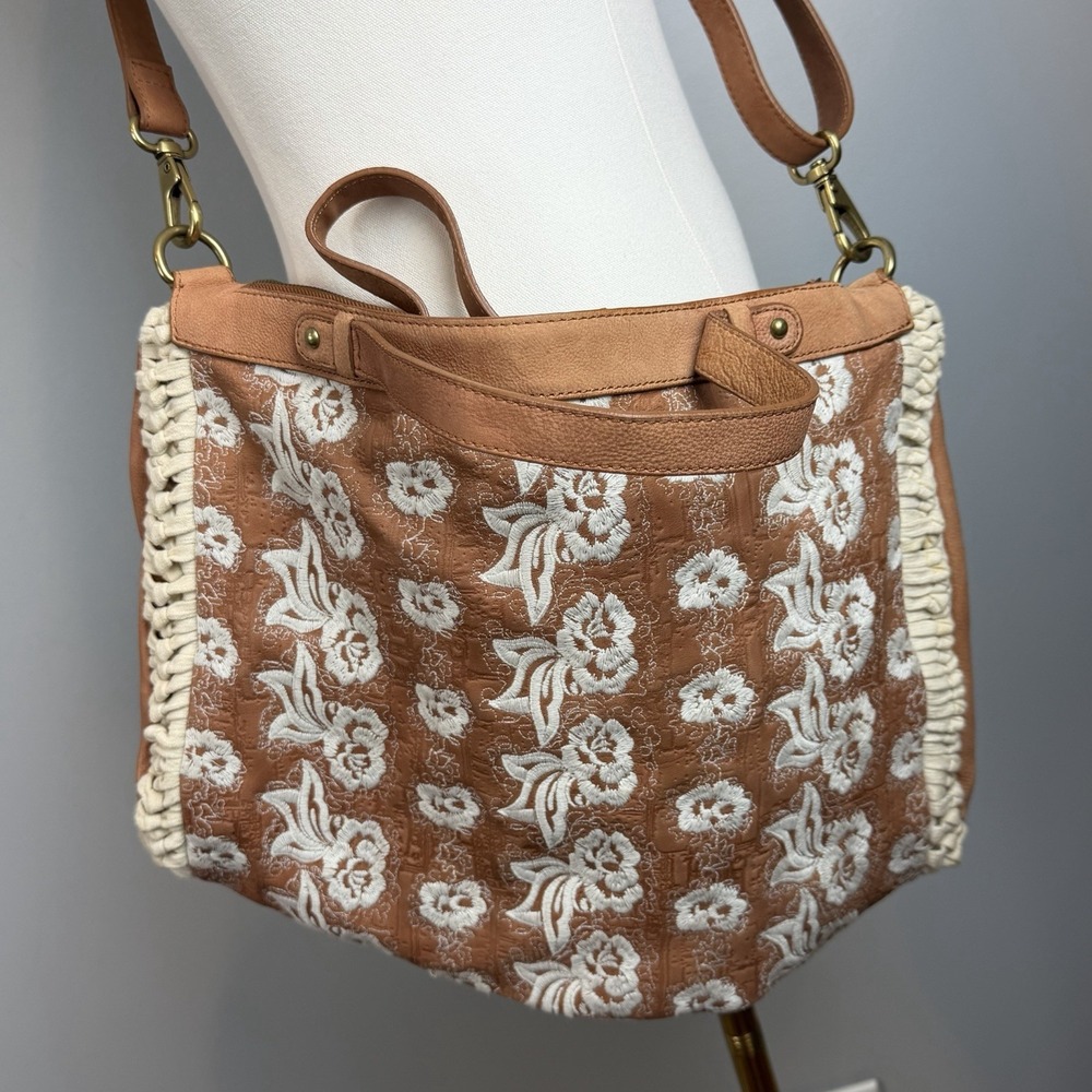 Miss Albright Specialty Embroidered Floral Crossbody Bag Brown Cream Boho Purse